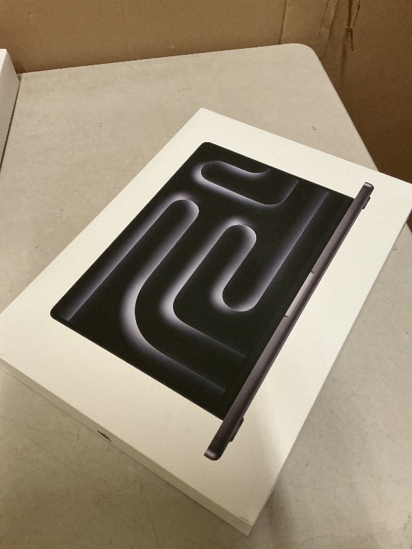 Photo 1 of Apple 2025 MacBook Pro Laptop with M5 chip with 10?core CPU and 10?core GPU: Built for Apple Intelligence, 14.2-inch Liquid Retina XDR Display, 24GB Unified Memory, 1TB SSD Storage; Space Black