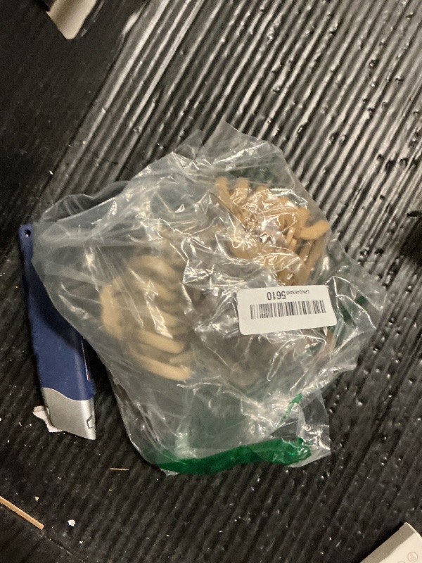 Photo 1 of 4 Pcs Octopus Claw Clips Octopus Hair Claw Clips for Women 3.8" Large Hair Claw Clip for Women Strong Grip Non-slip Jaw Clip for Thick,natural color