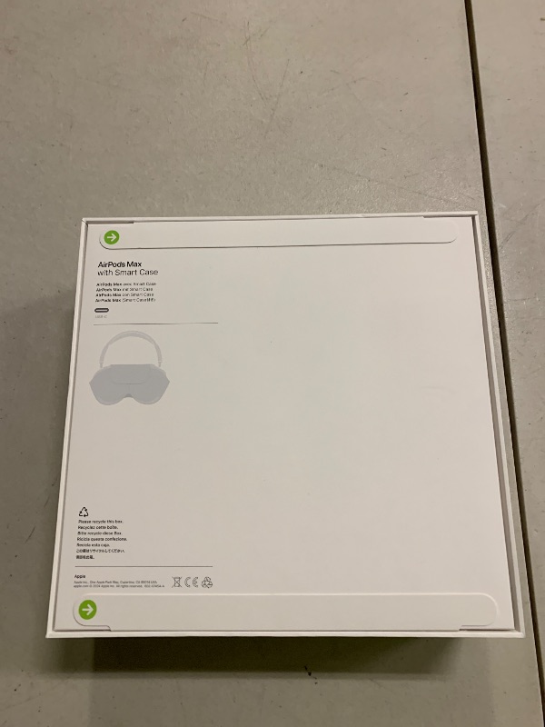 Photo 1 of Apple AirPods Max Wireless Over-Ear Headphones, Pro-Level Active Noise Cancellation, Transparency Mode, Personalized Spatial Audio, USB-C Charging, Bluetooth Headphones for iPhone - Midnight