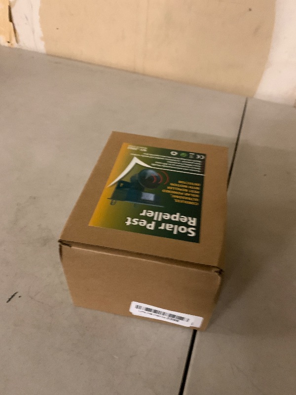 Photo 1 of 2026 Solar Ultrasonic Bird Repellent Devices Outdoor Woodpecker Deterrent for House with Motion Activated IP65 Waterproof Pigeon Deterrent for Outside Effective Sonic Bird Repeller for Garden Farm