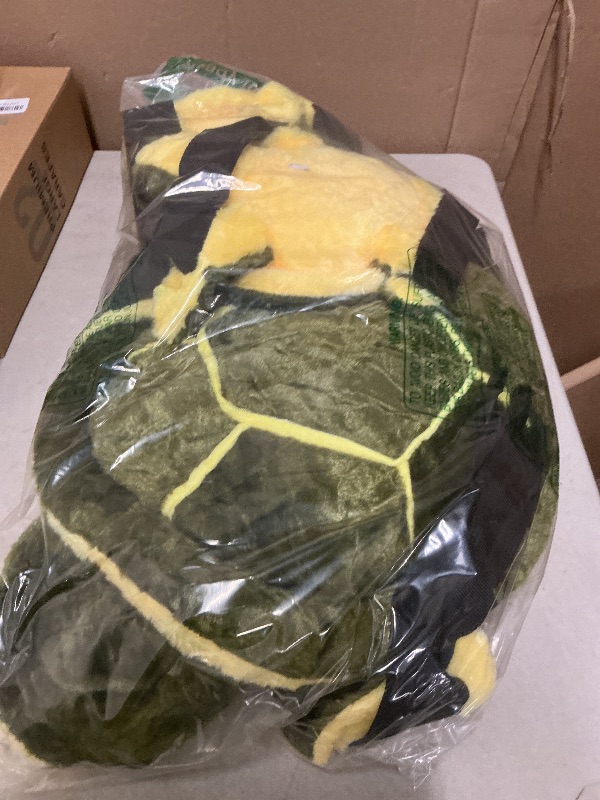 Photo 1 of 3pcs Turtle Butt Pads for Snowboarding Ski Protective Gear Set Cute Turtle 3D Hip Protectors for Skating Tortoise Cushion Padded Turtle Knee Pad for Kids Adults Skiing Roller Protection (Green)