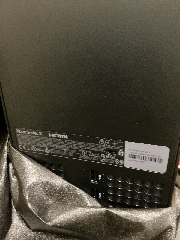 Photo 1 of Xbox Series X - Gaming Console - 1TB SSD - Includes Wireless Controller - 4K Gaming - 120FPS - Carbon Black