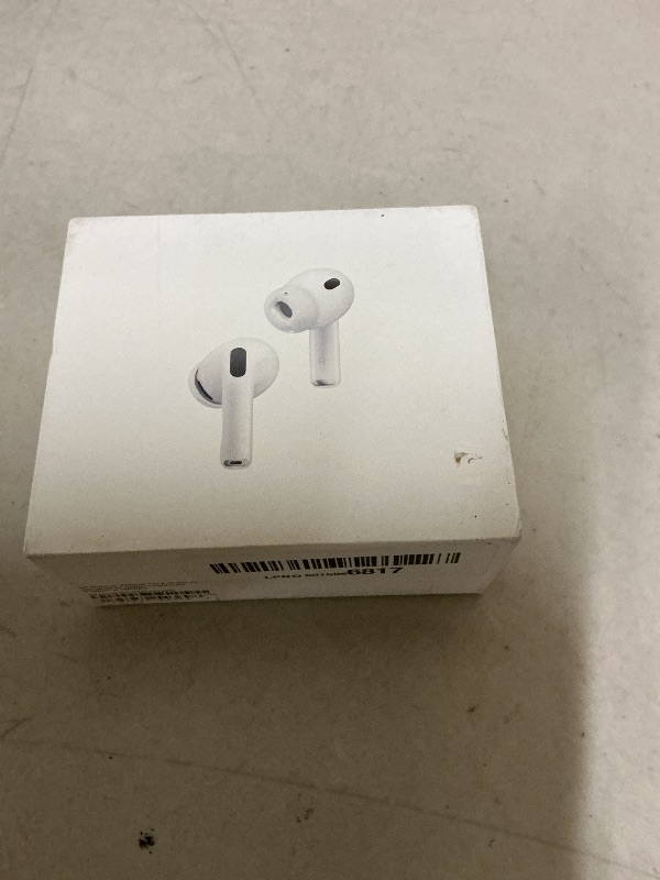 Photo 1 of Apple AirPods Pro 3 Wireless Earbuds, Active Noise Cancellation, Live Translation, Heart Rate Sensing,Hearing Aid Feature,Bluetooth Headphones,Spatial Audio, High-Fidelity Sound, USB-C Charging, White