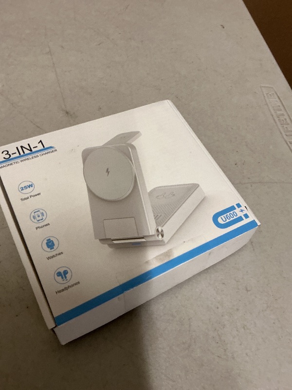 Photo 1 of 3 in 1 Charging Station, 25W Foldable Magnetic Fast Wireless Charger Stand for Apple Multiple Devices, Travel Charger for iPhone 17 16 15 14 13 12 Series Watch AirPods 4/3/2/Pro