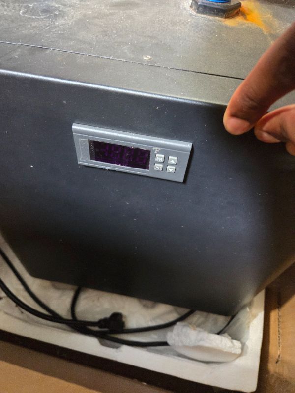 Photo 1 of ***RUST/UNKNOW BRAND*** Active Aqua 0.5 HP Water Chiller with Boost | Cold Plunge & Ice Bath Cooler | Rapid Digital Temp Control | Fresh & Salt Water, Hydroponics, Aquariums | 90–172 Gal (0.5 HP)
