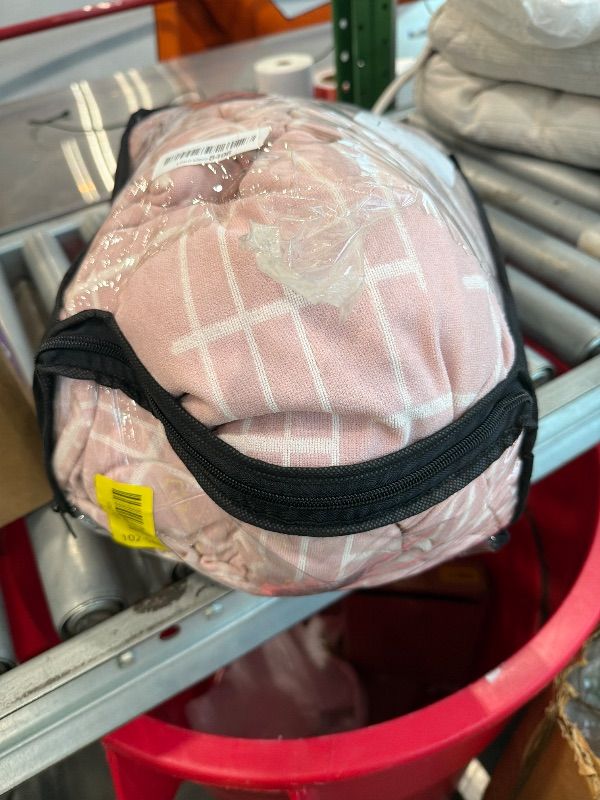 Photo 1 of **UNTESTED**
CYCMACO Sectional Couch Covers 2 Pieces, L Shaped Sofa Cover for Sectional Washable, Pet Couch Covers for Sectional Sofa, Blanket Furniture Protector (XX-Large: 78" x 118" + 78" x 118", Pink)