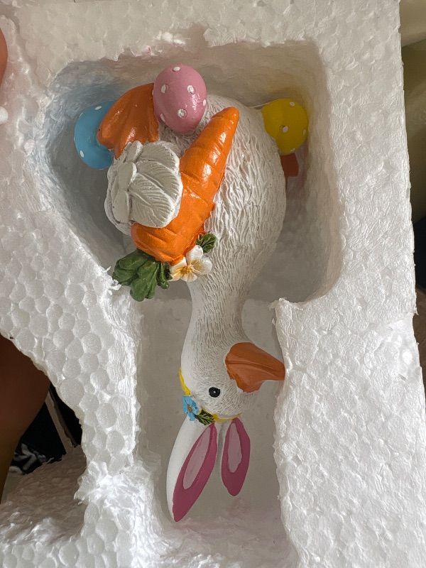 Photo 1 of **MISSING ONE**
Thyle 2 Pcs Easter Desk Goose Figurines Key Holder Resin Statue Decor, 5.91 Inch Easter Bunny Goose Ornaments for Holiday Table Centerpiece Mantel Shelf Farmhouse Home Decoration *Similar, only 1*