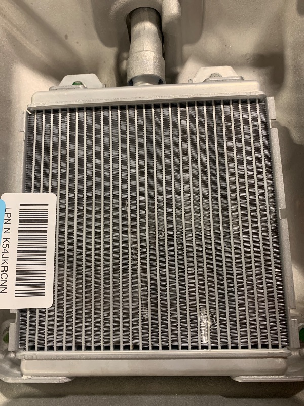 Photo 1 of ***SEE PHOTOS FOR DAMAGE*** GM Genuine Parts 12622236 Charge Air Cooler Cover with Bolts, Seals, and Sensors