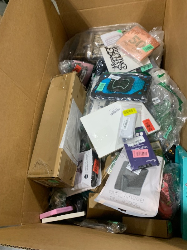 Photo 1 of ***FINAL SALE, NO RETURNS*** Nellis Variety Box: Medium | See Notes for Details


