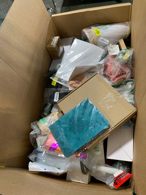 Photo 1 of ***FINAL SALE, NO RETURNS*** Nellis Variety Box: Medium | See Notes for Details