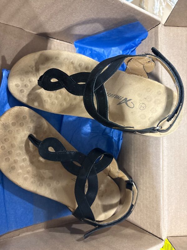 Photo 1 of **DIRTY/USED**
Athlefit Womens Black Orthopedic Arch Support Sandals Casual Summer Walking Adjustable Thong Sandals for Women Size 7
