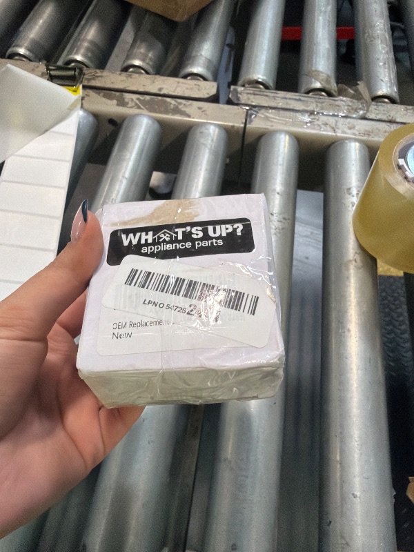 Photo 1 of [ What's Up ? DE31-10172C Microwave Turntable Motor – Ships as CF Upgraded Version – Replaces DE31-10172A/B/C/D, WB26X10233, 4983656, AP7191211, PS16735927 – Compatible with Samsung & Kenmore