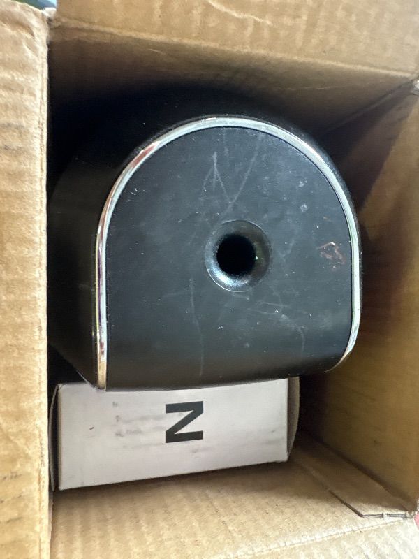 Photo 1 of **DIRTY**
Bostitch Office Vertical Electric Pencil Sharpener, Powerful Stall-Free Motor, Prevents Over-Sharpening, Black