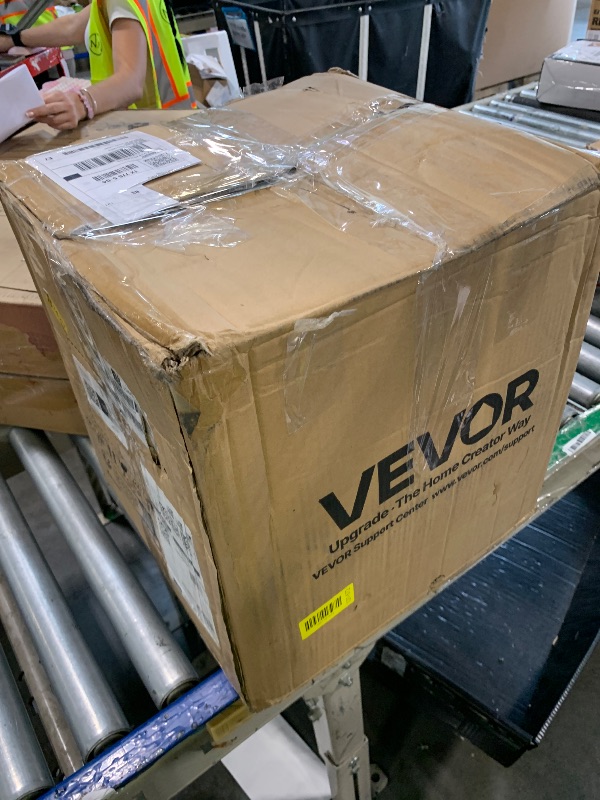Photo 1 of ***SIMILAR ITEM*** VEVOR Heat Press, 12x10in Heat Press Machine, Clamshell Sublimation Transfer Printer Fast Heat-up, Digital Precise Temperature Control, Vinyl Heat Press for T-Shirts Bags Garments Mats Puzzles, 650W