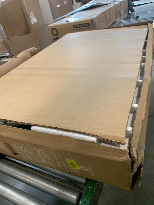 Photo 1 of ***UNTESTED*** Samsung 55-Inch Class The Frame LS03F 4K QLED Smart TV (2025 Model) Slim Fit Wall Mount, Modern Frame Design, NQ4 AI Gen2 Processor, Art Mode, Artful Picture Quality, Samsung Vision AI, Alexa Built-in