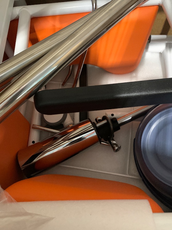 Photo 1 of *****AS IS ALL SALES FINAL NO RETURNS ******MINDMED Patient Lift Transfer Chair for Home, 440lbs Capacity,Equipped with a Hydraulic Lift Bar, Commode, and Dining Table?4 in 1 Shower Chair with 180° Split Seat, for Elderly Transfer to Bed/Toilet