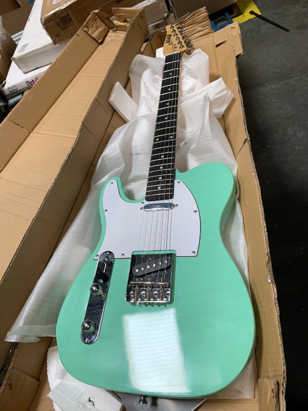 Photo 1 of ******* MISSING Set Full-Size with Amplifier Online Lesson Bag Digital Tuner Capo Strap String Cable Picks DST-100SL*********** Donner 39 Inch Left-Handed Electric Guitar Kit Solid Body Sunburst Lefty Beginner Set Full-Size with Amplifier Online Lesson B