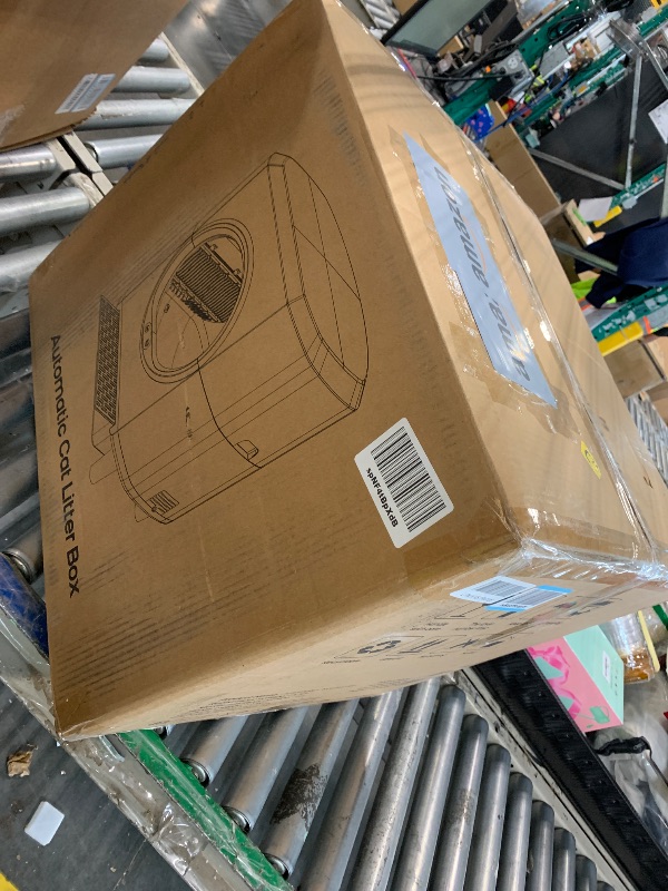 Photo 1 of ** sold as i no refund/return** see comments Automatic Litter Box, Self Cleaning Litter Box, Odor Control, 90L Large Capacity with APP Control and Safety Sensor, Ellenpent, for Multiple Cats, Large Cat, with 3 Rolls Garbage Bags