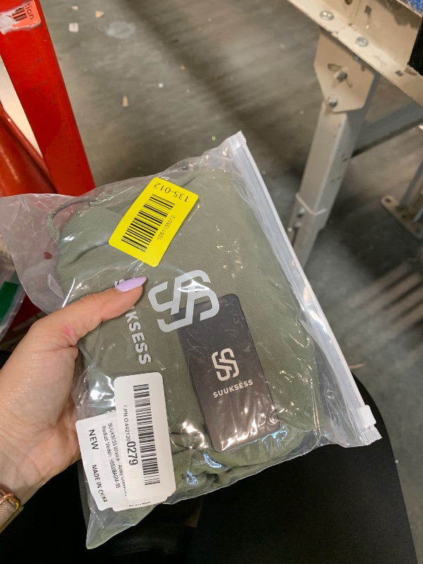 Photo 1 of **USED - MINOR DAMAGE**
SUUKSESS Women Seamless 2 piece Workout Sets Strappy Padded Sports Bra Booty High Waisted Shorts Outfits (Army Green,M)