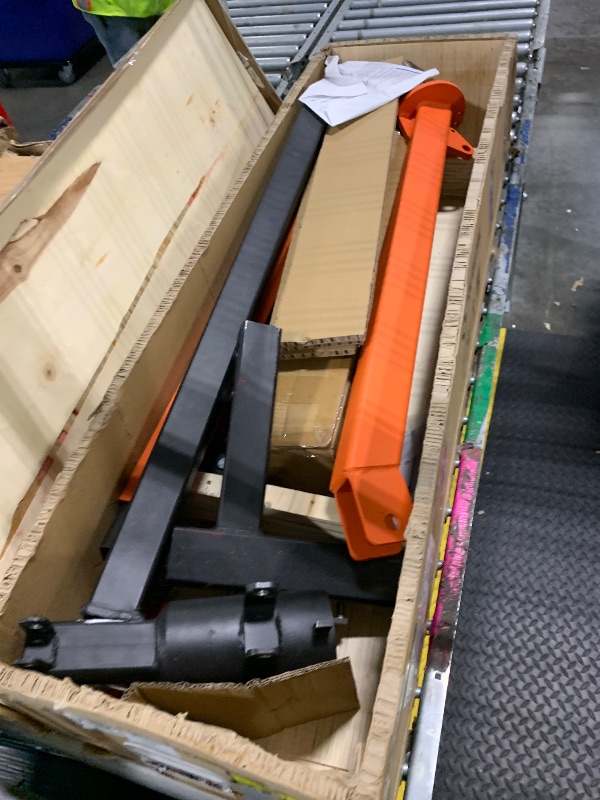 Photo 1 of **FOR PARTS ONLY*
**Pick Up With Truck*** Rugcel 1500 lb Stretchable Receiver Hitch Mounted Hydraulic Swivel Pickup Truck Crane, with Three Boom Capacities of 750 lb, 1000 lb and 1500 lb (Hitch Crane 1500LB)