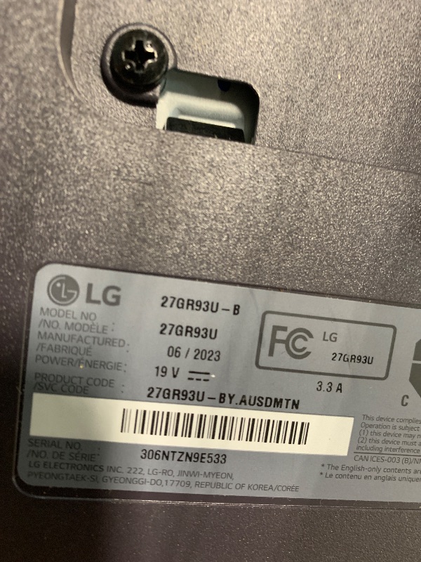 Photo 1 of ***AS IS ALL SALES FINAL   NO RETURNS **LG 27" Ultragear 4K UHD (3840x2160) Gaming Monitor, 144Hz, 1ms, VESA DisplayHDR 400, G-SYNC and AMD FreeSync Premium, HDMI 2.1, DisplayPort, 4-Pole HP Out DTS HP:X, Tilt/Height/Pivot Stand, Black