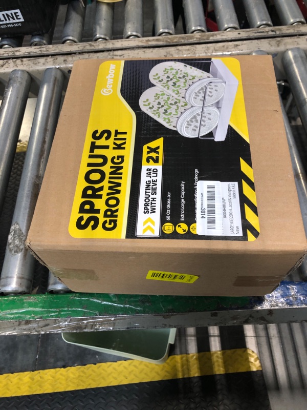 Photo 1 of [LARGE SIZE] 2000ml(68oz) Seed Sprouting Mason Jar Kit with Stand,Drain Tray, Screen Lids,Blackout Sleeves,Good Ventilation & Drainage Capacity,Growing Fresh Organic Mung Beans,Broccoli & Microgreens