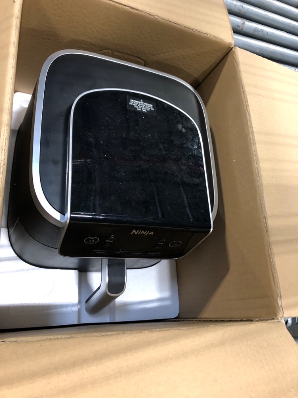 View 3 of ***SELLING FOR PARTS*** 
Ninja Air Fryer | 5 QT Capacity fit up to 4lbs of Fries | 5-in-1 Air Fry, Bake, Roast, Reheat, & Dehydrate | 400°F | Air Crisp Technology | 1750 Watts | Nonstick Basket & Crisper Plate | Grey | AF142