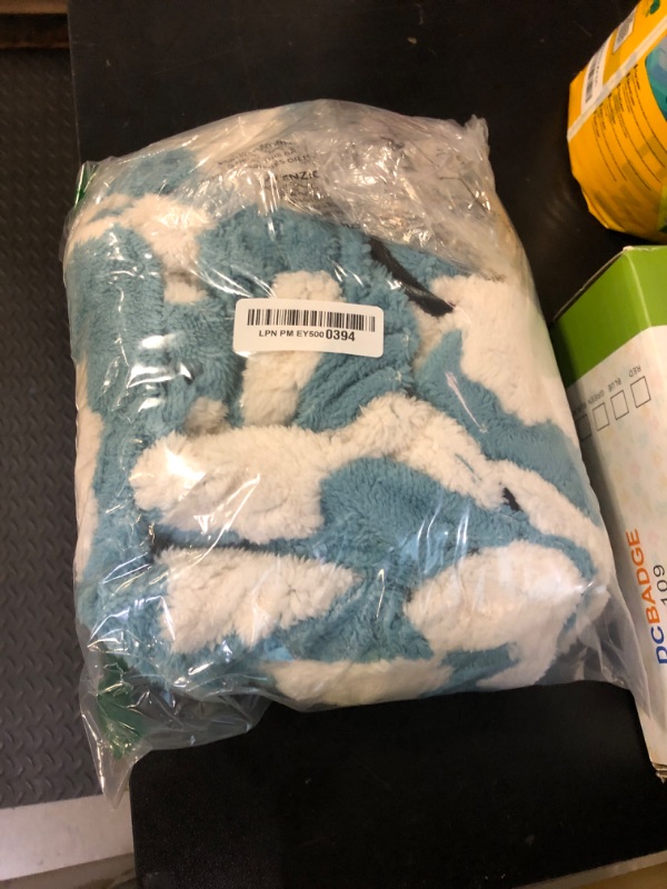 Photo 1 of LE SURE Donut Dog Bed Cover Medium Washable Replacement Cover Jacquard Shaggy Plush for Cute Pet Cat Mat 30x30x8 Inches, Light Blue