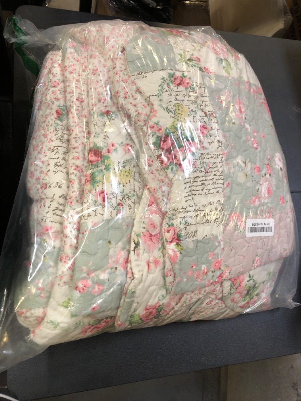Photo 1 of Brilliant Sunshine Rose and Sage Quilt Set, 3-Piece Bedding Sets, Traditional Patchwork Design, Washable and Reversible Bedspread, Soft Lightweight Coverlet, All-Season, Full/Queen, Light Pink Green