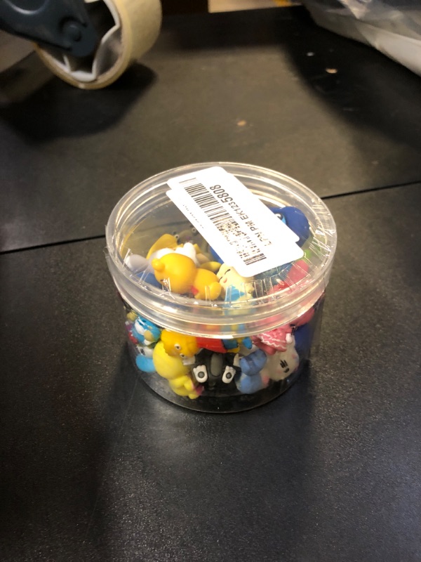 Photo 1 of 25Pcs 3D Random Silicone Focus Beads for Pen, Non-Repeat Cartoon Cute Focus Beads for Keychain Making Necklace and Bracelets Craft