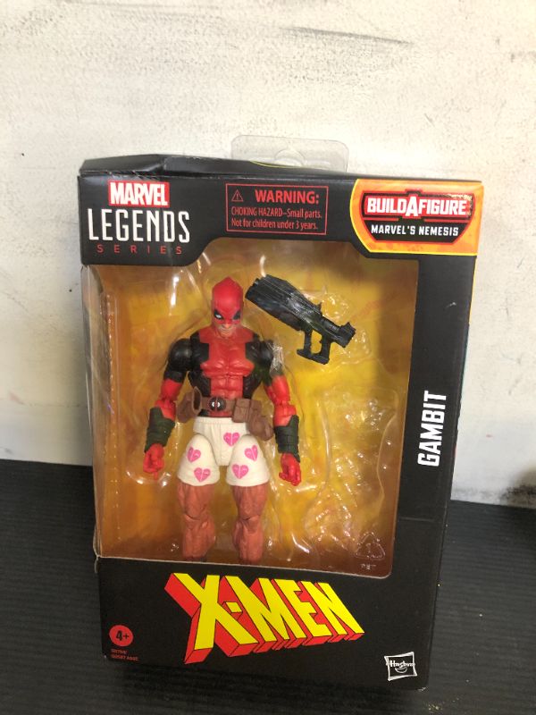 Photo 1 of Marvel Legends Series Gambit, X-Men Comics Collectible 6-Inch Scale Action Figure