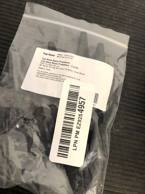 Photo 1 of Top Race Spare Propellers TR-C285G Rc Plane and TR-C385 4 Channel Remote Control Airplane with Propeller Savers and Adapters Pack of 3