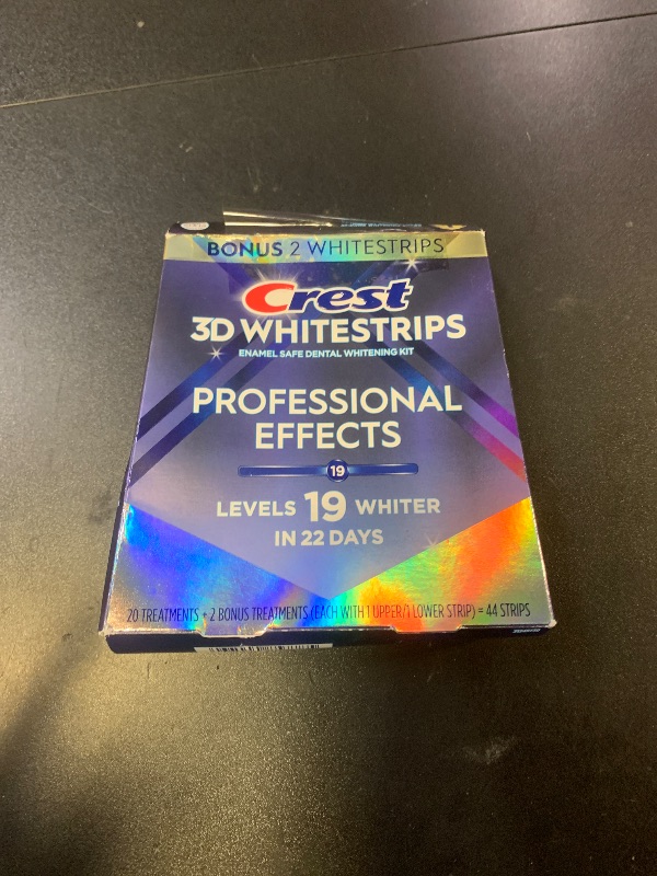 Photo 1 of Crest 3D Whitestrips Professional Effects – Teeth Whitening Kit, 22 Treatments (20 + 2 Bonus), Each with 1 Upper/1Lower, 44 Strips – Crest 3DWhite Teeth Whitening Strips