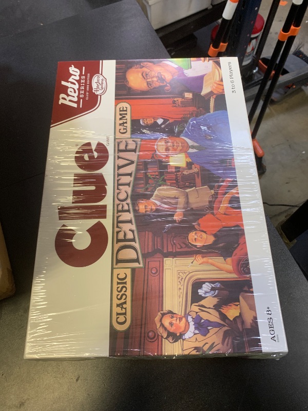 Photo 1 of Hasbro Gaming Retro Series Clue 1986 Edition Board Game, Classic Mystery Game for Kids, Family Board Games for 3-6 Players, Ages 8+ (Amazon Exclusive)