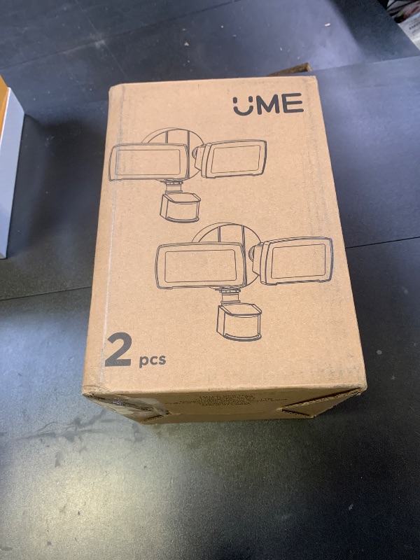 Photo 1 of UME 2 Pack 19W LED Flood Light Motion Sensor Outdoor, 2 Adjustable Head, 2000LM, 5000K, IP65 Waterproof, Dusk to Dawn Security Light with Photocell for Exterior,Outside,Garage,House(White)