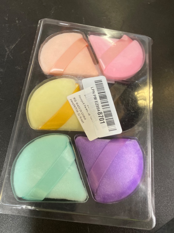 Photo 1 of Pimoys 6 Pieces Triangle Powder Puff Soft Makeup Sponge Make Puff for Face Powder Cosmetic Foundation Sponge Makeup Tool