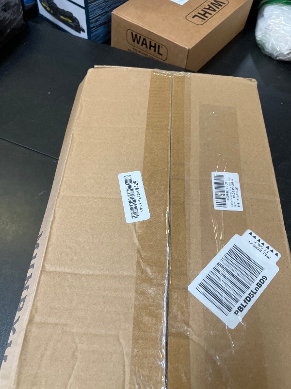 Photo 1 of MUNBYN Shrink Wrap, Stretch Wrap with Handles, Stretch Film Roll Industrial Strength, Plastic Wrap for Pallet Wrapping Shipping Moving, 15 Inch x 1000 Ft, 2 Pack, 60 Gauge