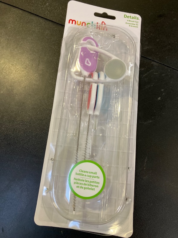 Photo 1 of Munchkin® Details™ Bottle and Cup Cleaning Brush 4 Piece Set with Key Ring
