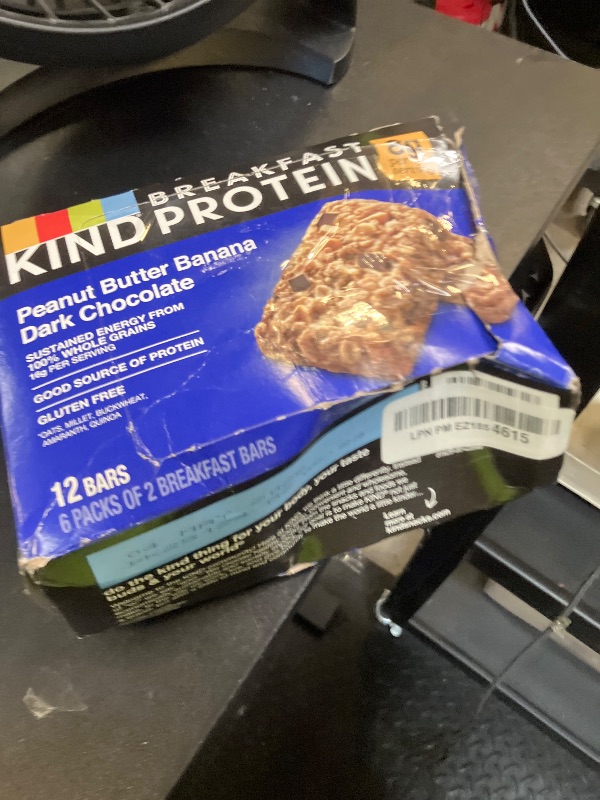 Photo 1 of KIND Breakfast Protein Bars, Peanut Butter Banana Dark Chocolate, Healthy Snacks, Gluten Free, 8g Protein, 6 Count
 EXP MAY 2026