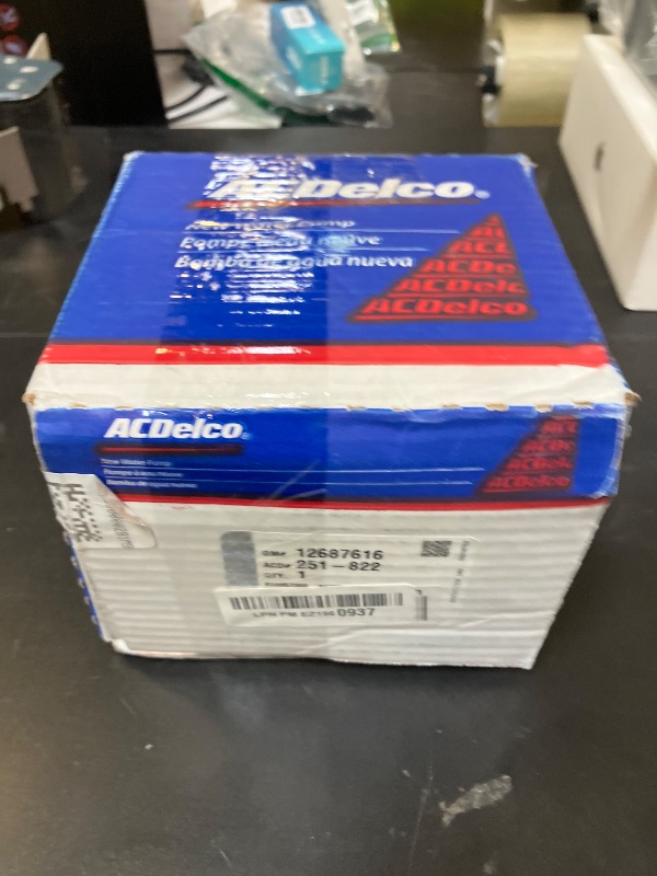 Photo 1 of ACDelco GM Original Equipment 251-822 Engine Water Pump with Gasket