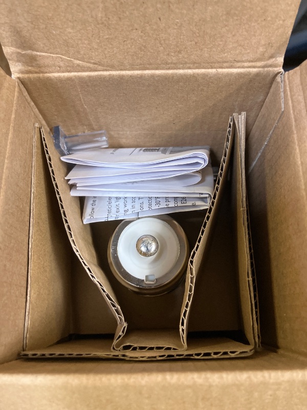 Photo 1 of PHILIPS LED Wall Pack 40W Retrofit Light Bulb HID HPS Replacement Lamp 5800 Lumens Indoor Outdoor Applications Non Dimmable 4000K EX39 Mogul Ballast Bypass 100 277V 40WP/LED/840/ND 559930
