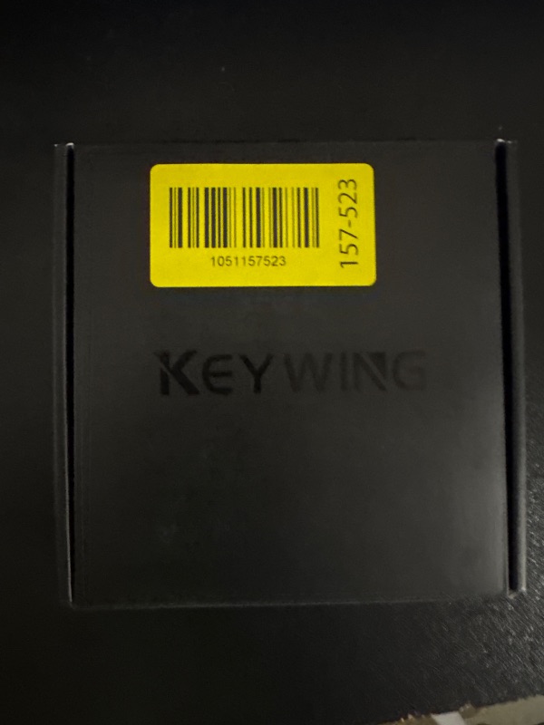 Photo 1 of KEYWING Phone Camera Lens 3 in 1 Phone Lens Kit, 198 Fisheye Lens + 120 Super Wide-Angle Lens + 20x Macro Lens for iPhone Samsung Android Smartphone Black 3in1