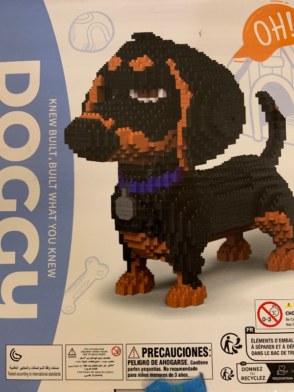 Photo 1 of ENHANA Building Block Animals Mini Dog Micro Dogs Animal Set DIY 3D Toys Bricks for Kids Or Adult 2100 Pieces