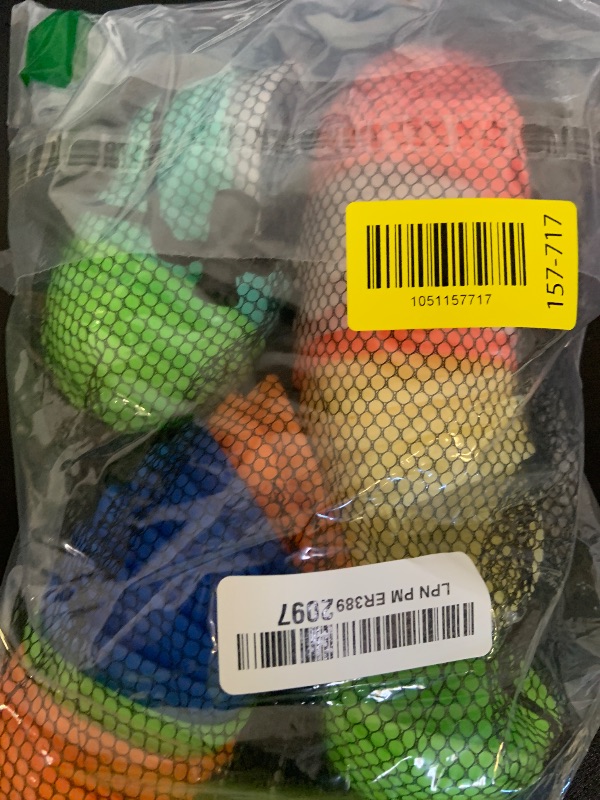 Photo 1 of 35 Pack Summer Water Balloons Reusable, Quick Fill Fefillable Water Balloons, Reusable No magnetic Silicone Water Balloons,Summer Outdoor Water Toys,Pool Beach Toys For Kids,With Mesh Bag