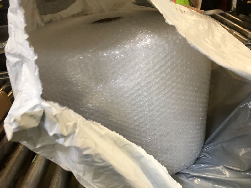 Photo 1 of BUBBLE WRAP BUNDLE 