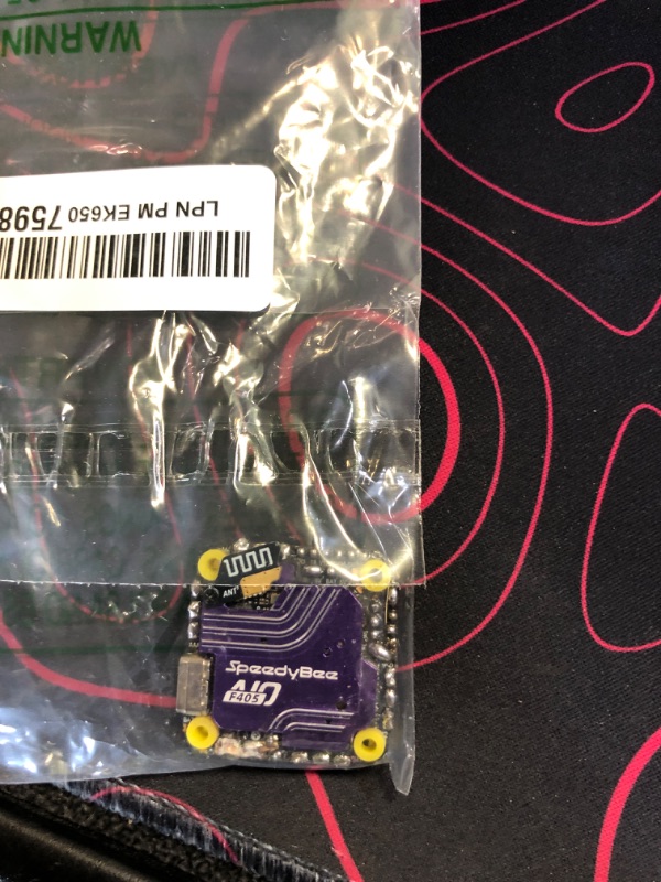 Photo 1 of SpeedyBee F405 AIO 40A Flight Controller 3-6S 4 in 1 ESC FC Combo 25.5x25.5 Compatible with O3 Air Unit FPV Drone Combo for Quadcopter Fixed Wing and Drone Wireless Tuning