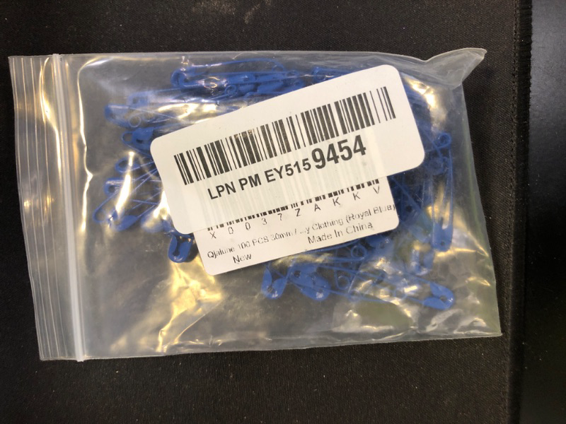 Photo 1 of Qjaiune 100 PCS 30mm / 1.2 Inch Heavy Duty Quilting Pins, Colored Safety Pins Bulk Metal Sewing Pins, Premium Sharp Safety Pins for DIY Crafts Jewelry Making Baby Clothing (Royal Blue)