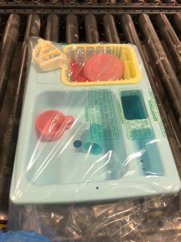 Photo 1 of CUTE STONE Color Changing Kitchen Sink Toys, Children Electric Dishwasher Playing Toy with Running Water, Upgraded Faucet, Automatic Water Cycle System Play House Pretend Role Play Toys for Boys Girls