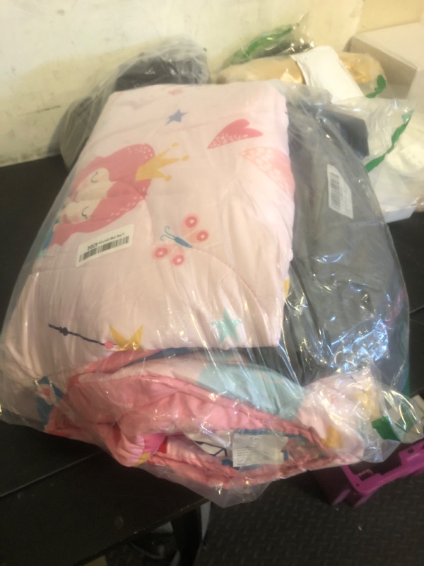Photo 1 of Wajade Kids Pink Princess Comforter Set Bed in A Bag Full Size 7 Piece Princess Fairy Tales Castle Bedding Set for Girl (1 Comforter, 1 Flat Sheet, 1 Fitted Sheet, 2 Pillowcase and 2 Pillow Sham)