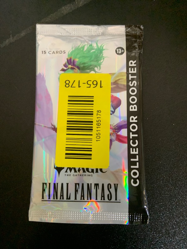 Photo 1 of Magic: The Gathering - Final Fantasy Collector Booster